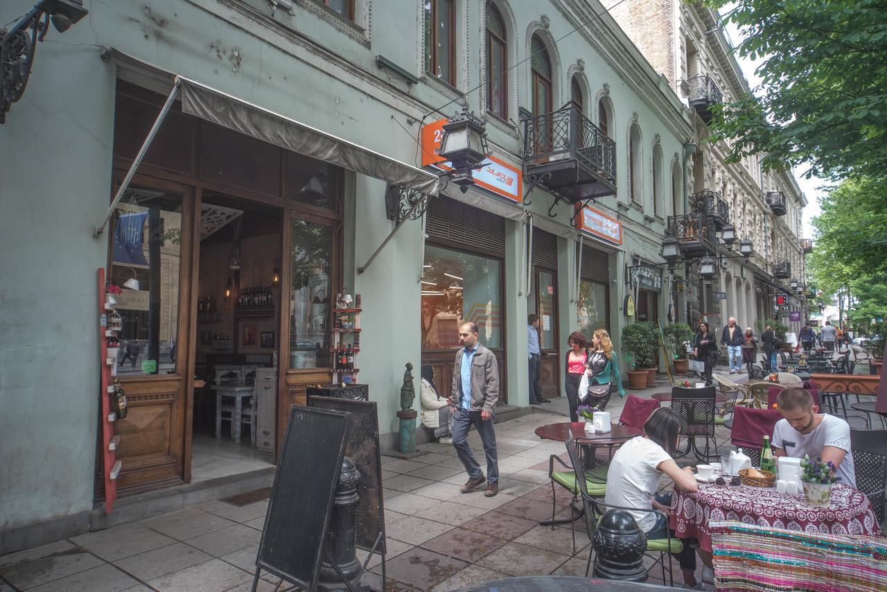 Bon Voyage Vandrerhjem Tbilisi Eksteriør bilde